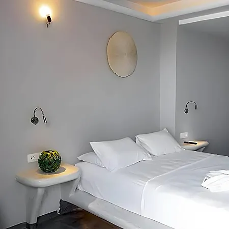 Demilmar Luxury Перисса